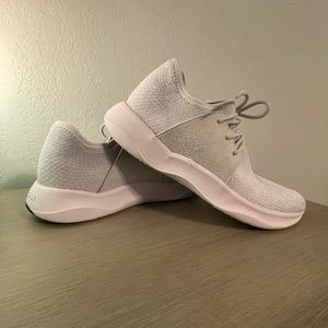 Vessi 100% Waterproof Sneakers - Size 9